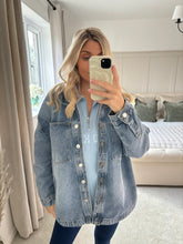 Load image into Gallery viewer, SANDY BLUE DENIM SHACKET