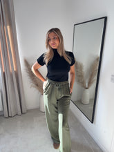 Load image into Gallery viewer, FREYA BLACK MOCK NECK SHORT SLEEVE BASIC TOP