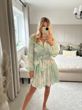 Load image into Gallery viewer, TROPICAL PRINT MINT DRESS