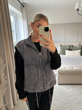 Load image into Gallery viewer, ANYA GREY QUILTED GILET