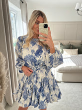Load image into Gallery viewer, TAYA BLUE TOILE PRINT DRESS
