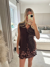 Load image into Gallery viewer, ELLA BROWN FINE KNIT RUFFLE WAISTCOAT