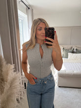 Load image into Gallery viewer, MAISIE GREY RIBBED BUTTON FRONT TOP