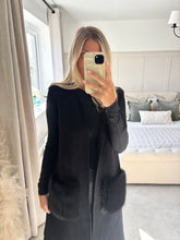 Load image into Gallery viewer, FAYE BLACK KNIT WAISTCOAT WITH FUR POCKETS