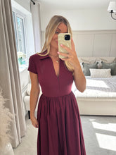 Load image into Gallery viewer, MAISIE BURGUNDY ZIP FRONT T SHIRT DRESS