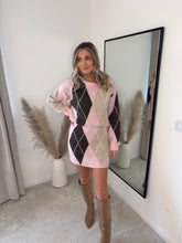 Load image into Gallery viewer, JULIET BABY PINK ARGYLE KNIT SKIRT AND JUMPER COORD
