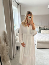 Load image into Gallery viewer, DAYDREAM WHITE BUTTON FRONT TIERED DRESS