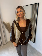 Load image into Gallery viewer, SISI BROWN ARGYLE KNIT CARDIGANS