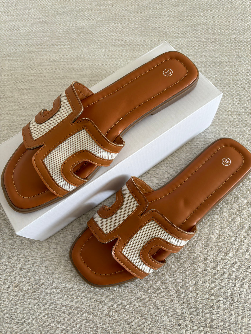 MOLLIE TAN TEXTURED SANDALS