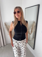 Load image into Gallery viewer, MAISIE BLACK RIBBED BUTTON FRONT TOP