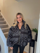 Load image into Gallery viewer, MELANIE BLACK PAISLEY PRINT PUFFER JACKET