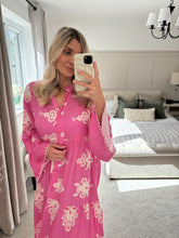 Load image into Gallery viewer, CHARLOTTE PINK PRINT MAXI DRESS