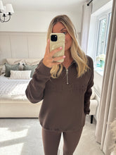 Load image into Gallery viewer, NEW YORK BROWN EMBOSSED HALF ZIP SWEATSHIRT