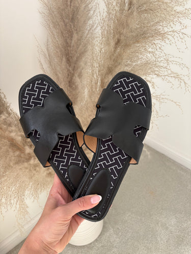 ELLIE BLACK H SANDALS