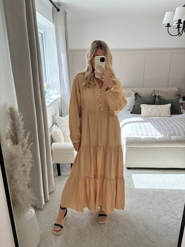 DAYDREAM CAMEL BUTTON FRONT TIERED DRESS