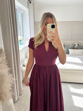 Load image into Gallery viewer, MAISIE BURGUNDY ZIP FRONT T SHIRT DRESS