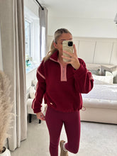 Load image into Gallery viewer, MEL BERRY CONTRAST BINDING ZIP FRONT FLEECE