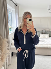 Load image into Gallery viewer, CARRIE CONTRAST PIPING NAVY SWEATSHIRT AND JOGGER SET