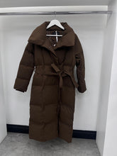 Load image into Gallery viewer, MARA BROWN LONGLINE PUFFER JACKET