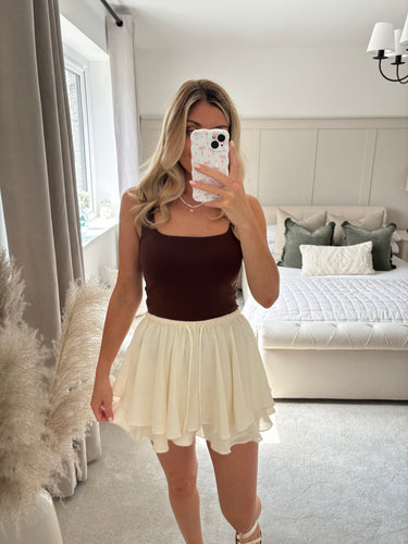 EFFIE CREAM LAYERED FLOATY SHORTS