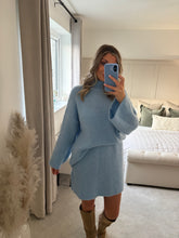 Load image into Gallery viewer, AMELIA BLUE KNIT SKIRT AND JUMPER COORD