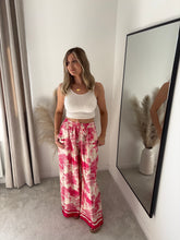 Load image into Gallery viewer, ISLA FUCHSIA SATIN JUNGLE PRINT TROUSERS