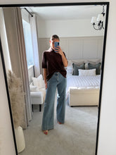 Load image into Gallery viewer, BREE HIGH WAISTED SEAM FRONT WIDE LEG JEANS