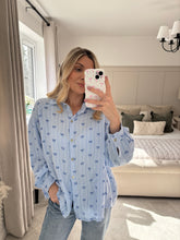 Load image into Gallery viewer, BOW BLUE MUSLIN LONG SLEEVE SHIRT