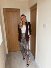 Load image into Gallery viewer, BAMBI PRINT BALLOON JEANS