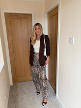 Load image into Gallery viewer, BAMBI PRINT BALLOON JEANS